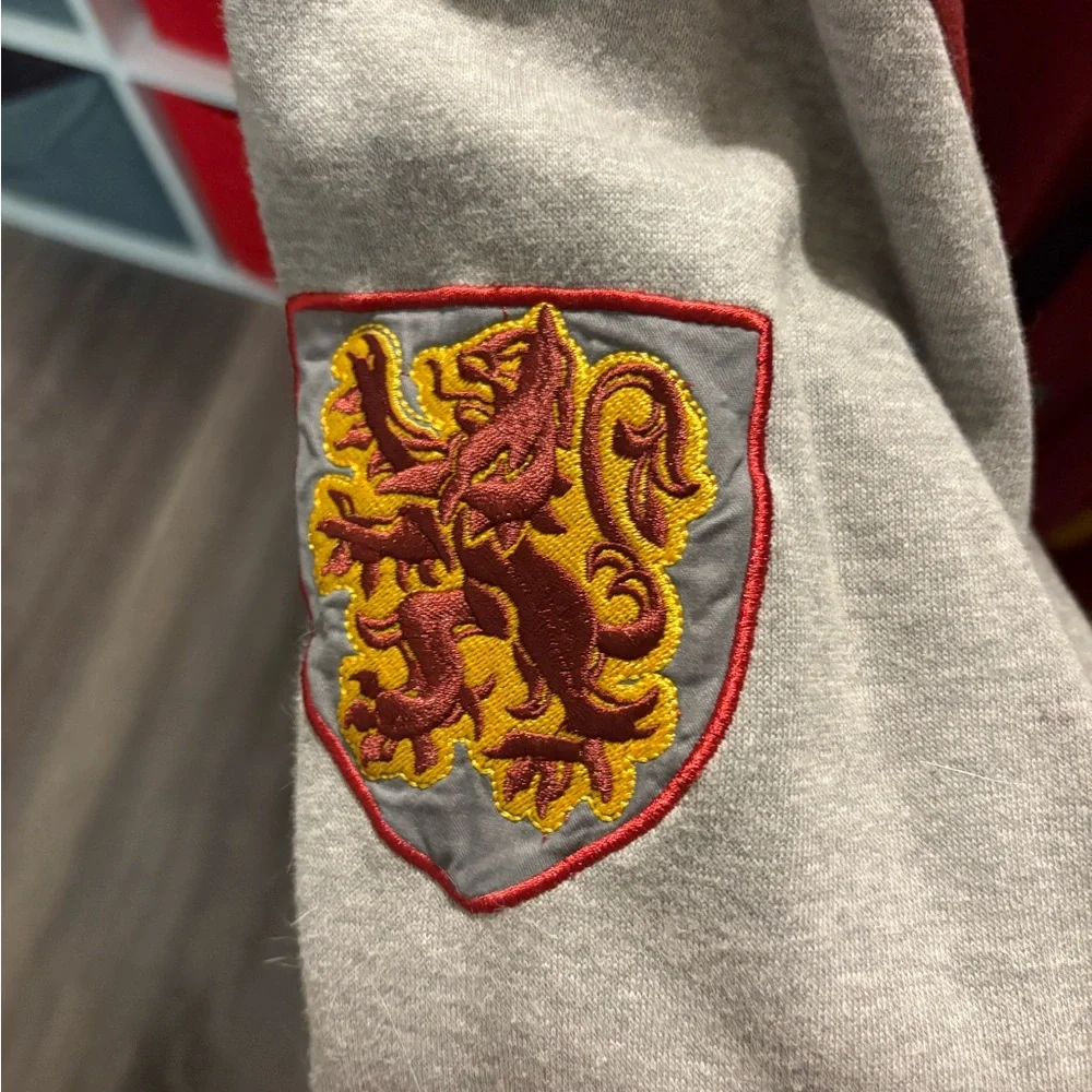 Warner Bros. Red and Gray Harry Potter Jacket - Picture 3 of 4